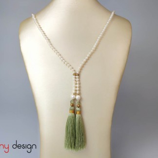 Small pearl necklace with 2 tassels & 18k gold keychain 